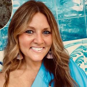 Meet your Posher, Tara a